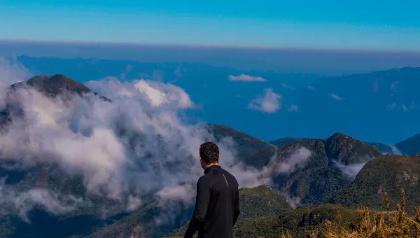 Trekking no Pico Caratuva